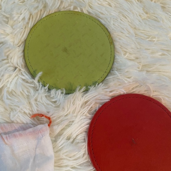 Magnetic coach coasters - Picture 14 of 14